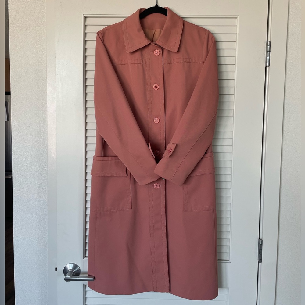 Vintage Waterproof Raincoat in Pink